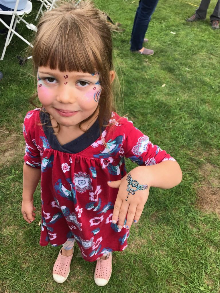 face painting henna Woodstock-New Paltz Art & Crafts Fair children