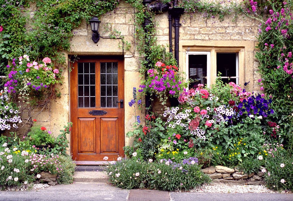 La Shot Photography by David Maynard, "Cottage Bouquet", fine art photography, digital, film, England, rainbow of color